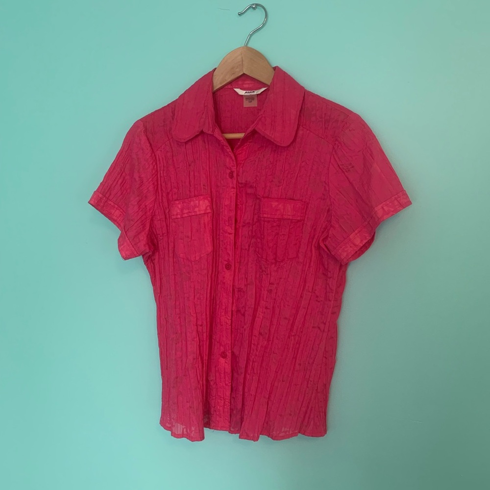 Women’s Short Sleeve Button-Down Shirt